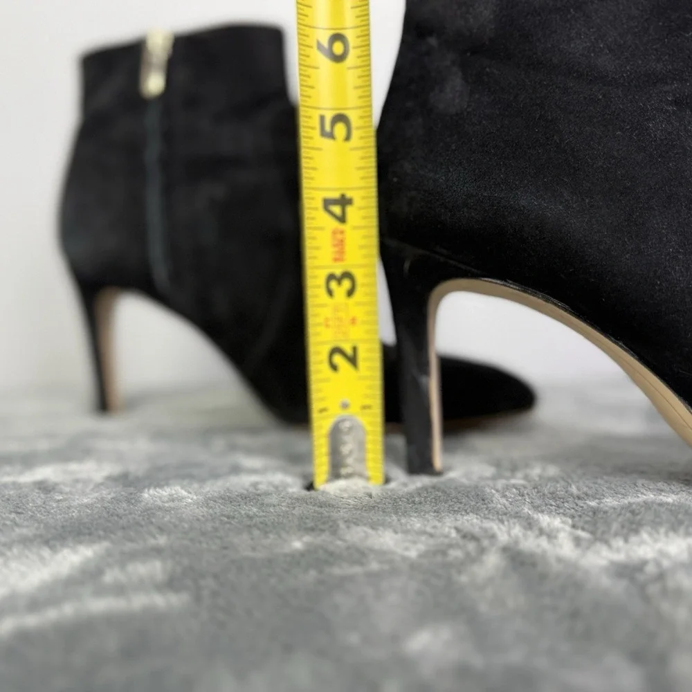 Sam Edelman Roden‎ Pointed Toe Women's Black  Suede Booties.  Size 7.5